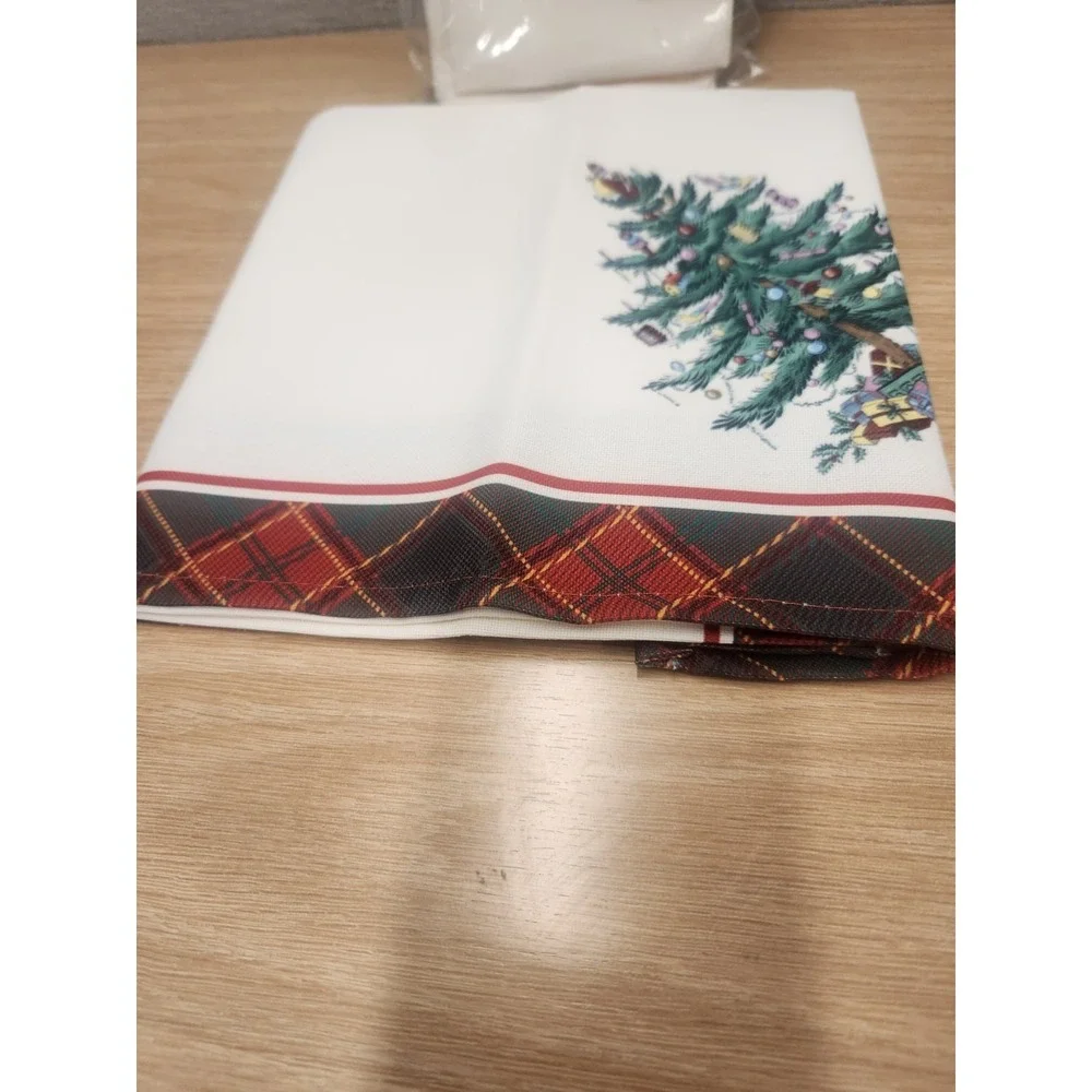 Spode Christmas Tree Tartan Set Of Four Napkins 20